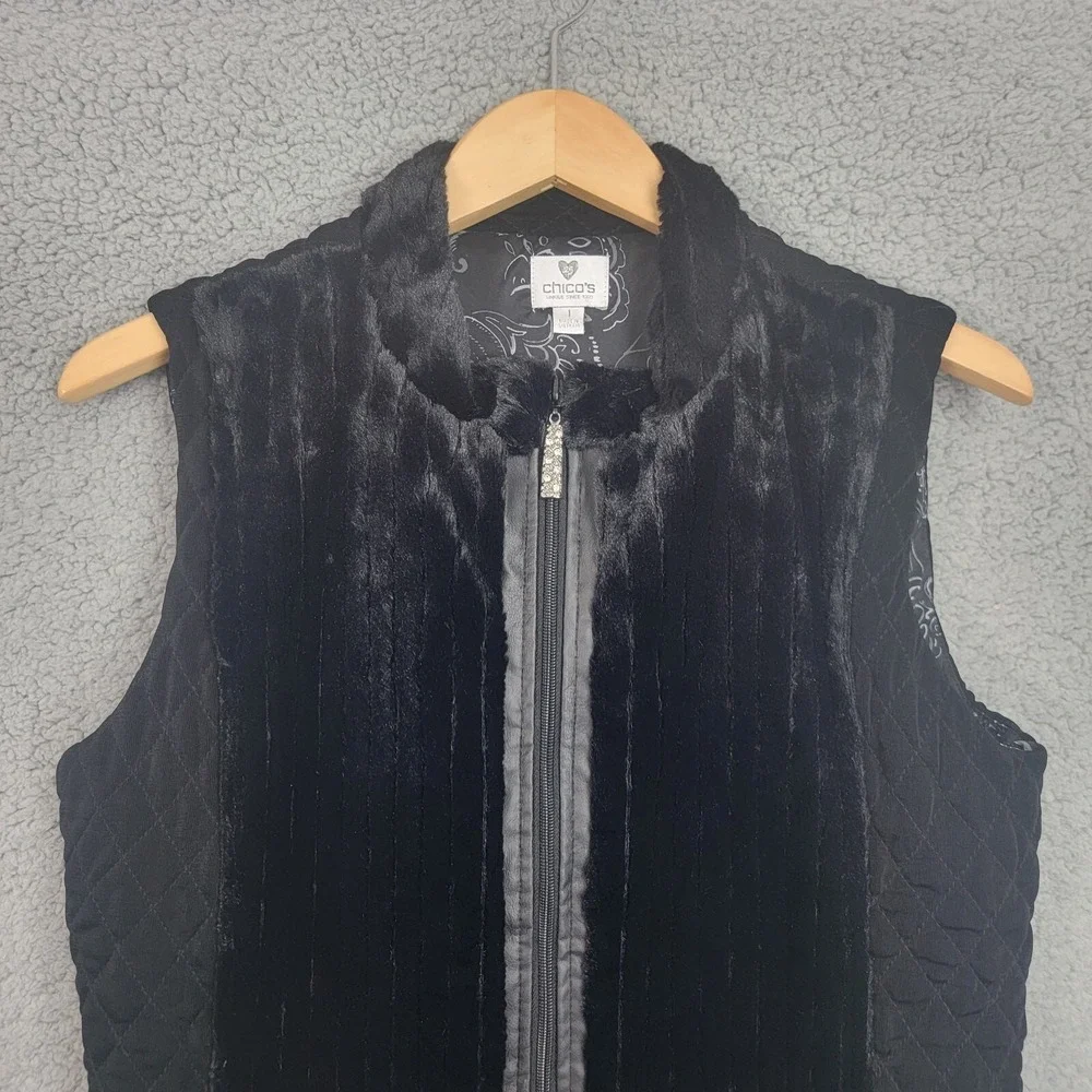 Chico's Black Faux Fur/ Quilted Lined Vest Embellished Zipper Chico's‎ Size 1